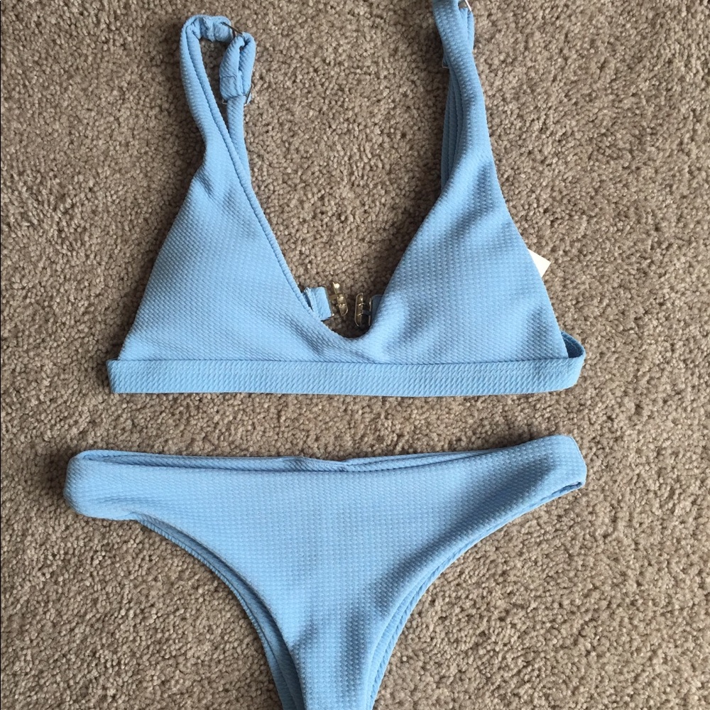 Bathing suit